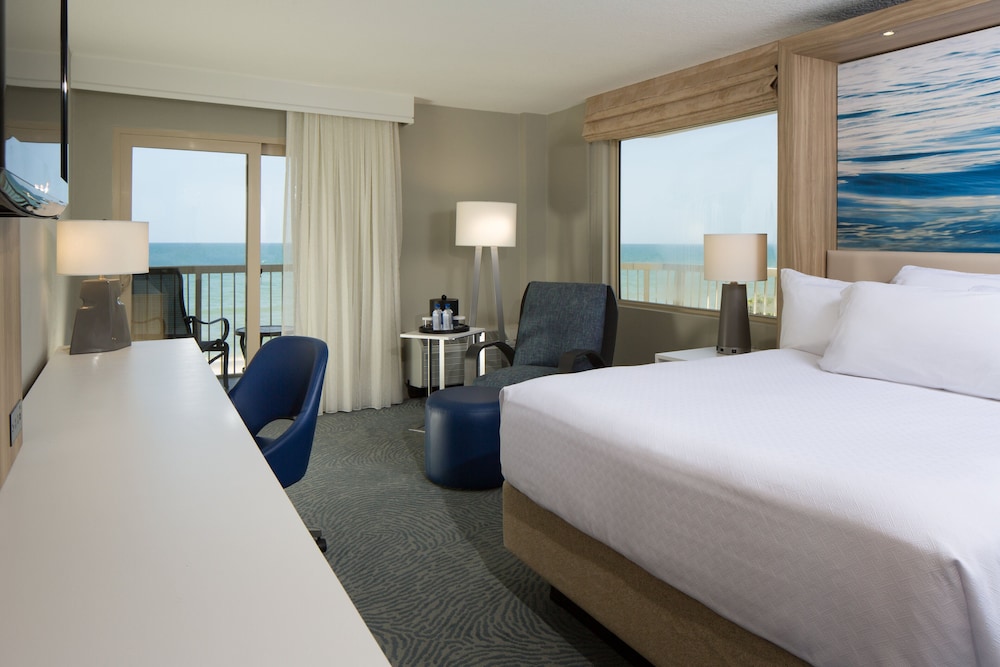 1 Bedroom, Suite, King Bed, Ocean Front