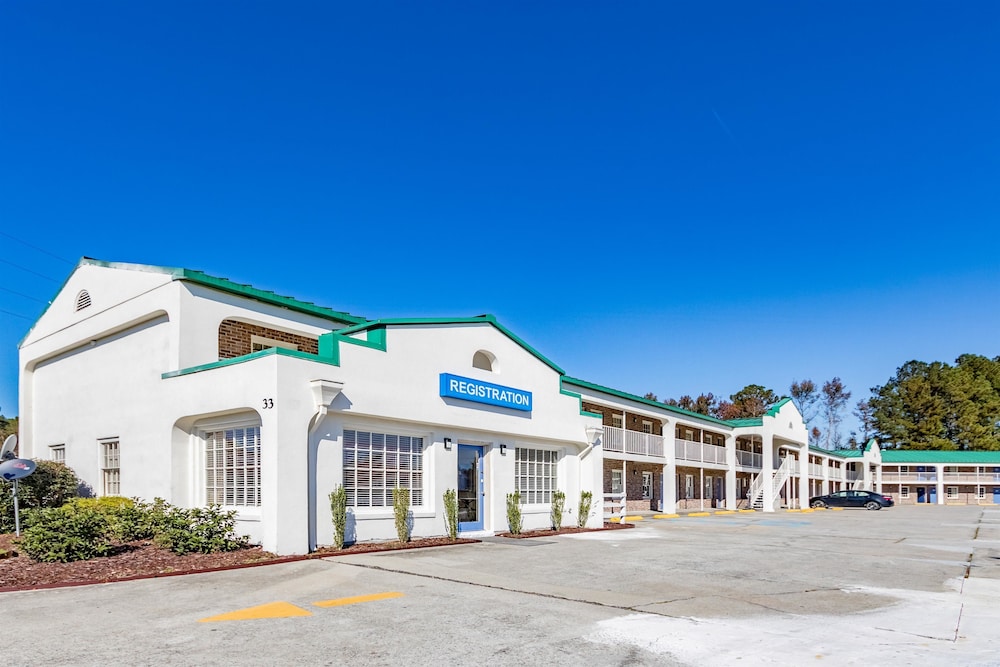 Motel6 Walterboro, SC 34/37