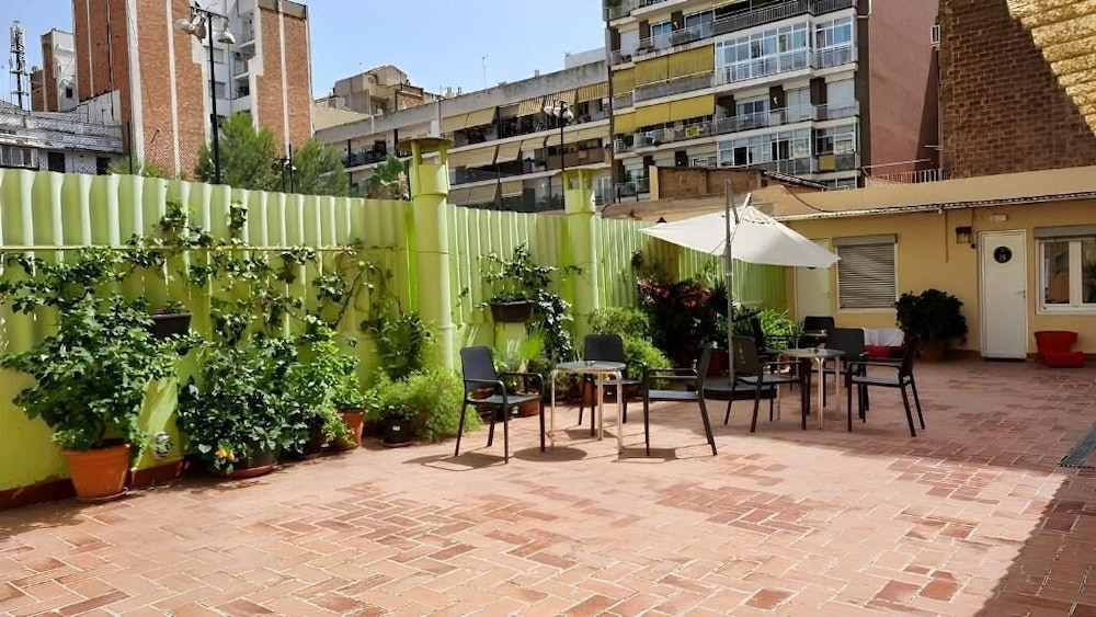 Hostal Paraiso 53/57