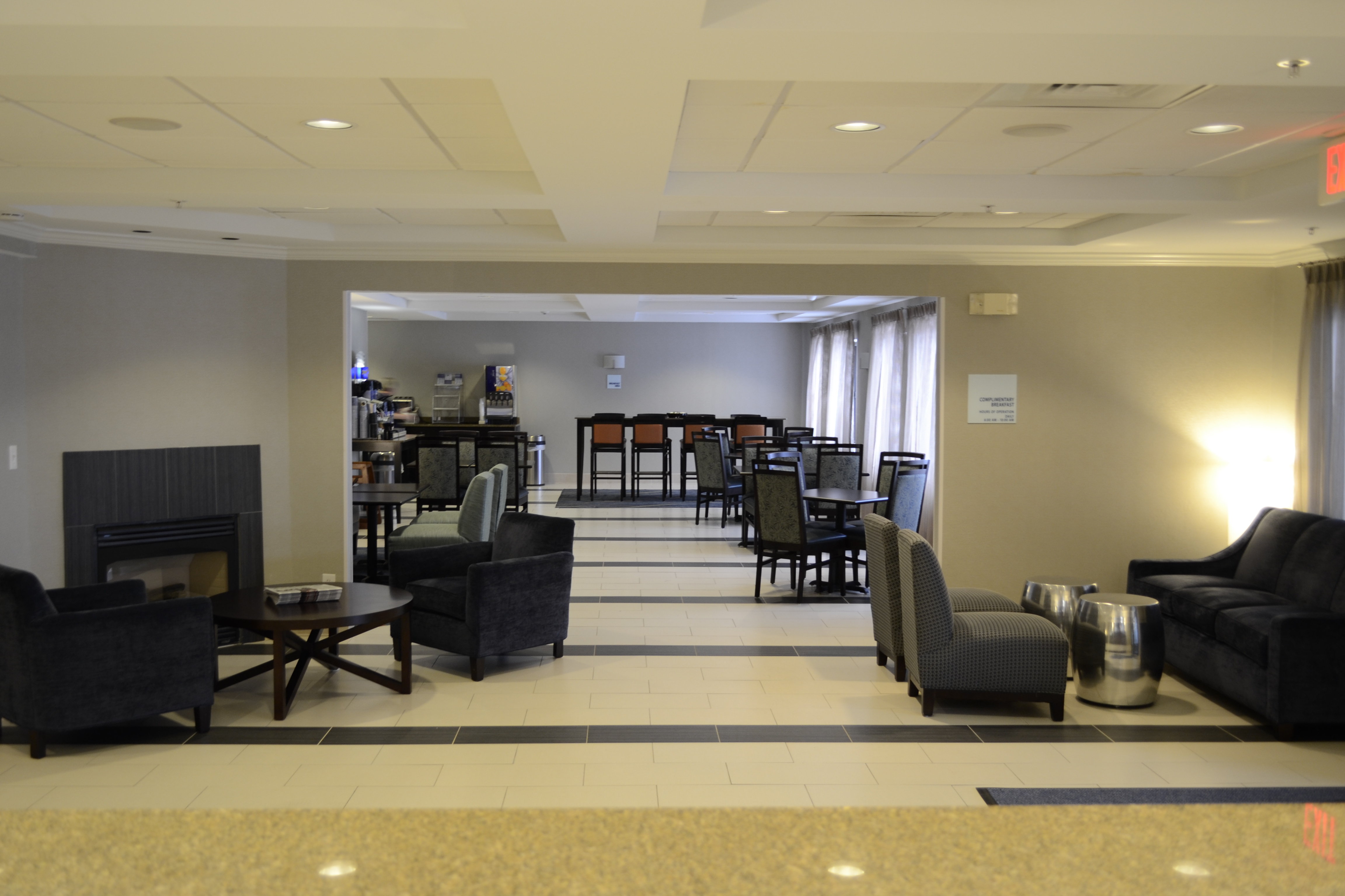 Holiday Inn Express Biddeford 44/50