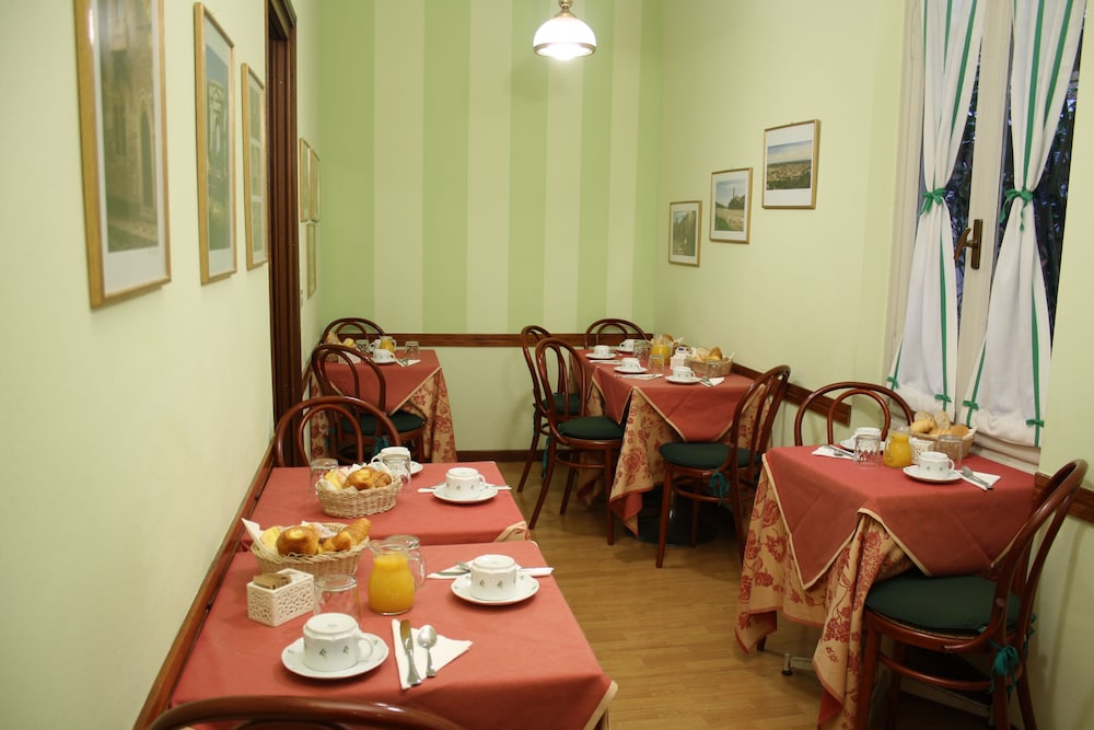 Hotel Torcolo 42/47