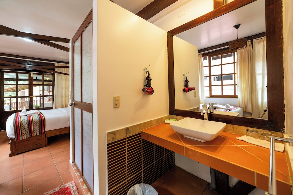 Gringo Bill S Boutique Hotel 89/90