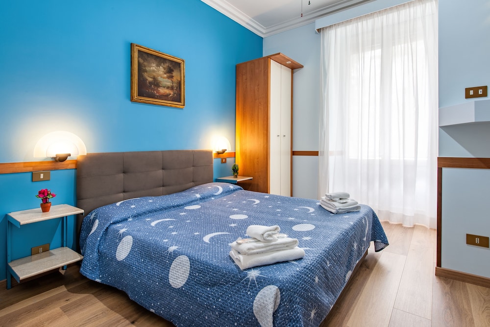 COMFORT, DOUBLE BED