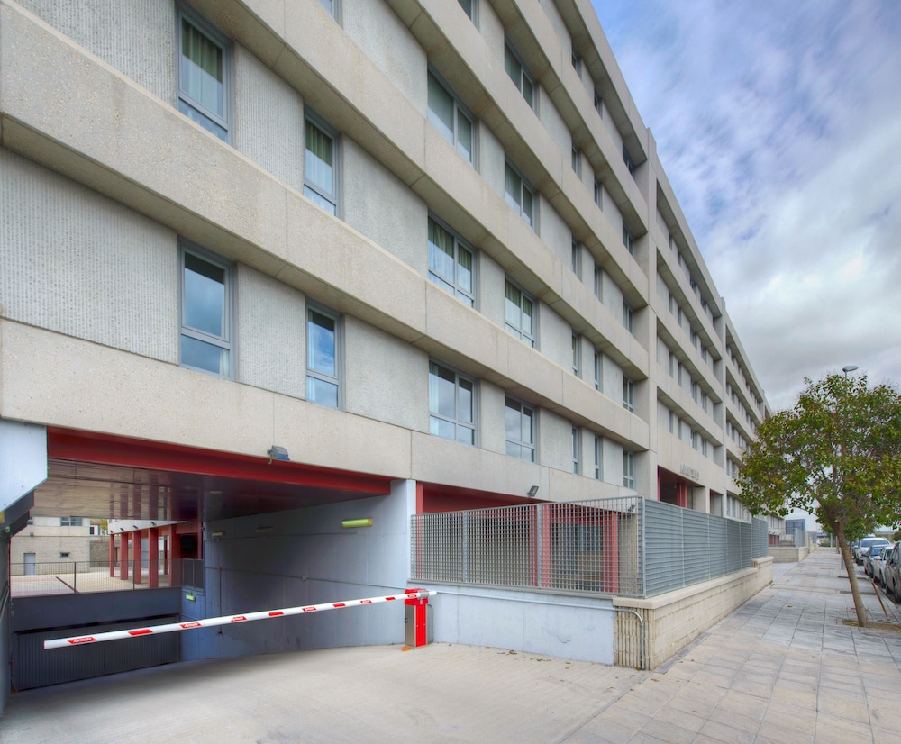 Madrid Airport Suites Affiliated By Melia 62/67