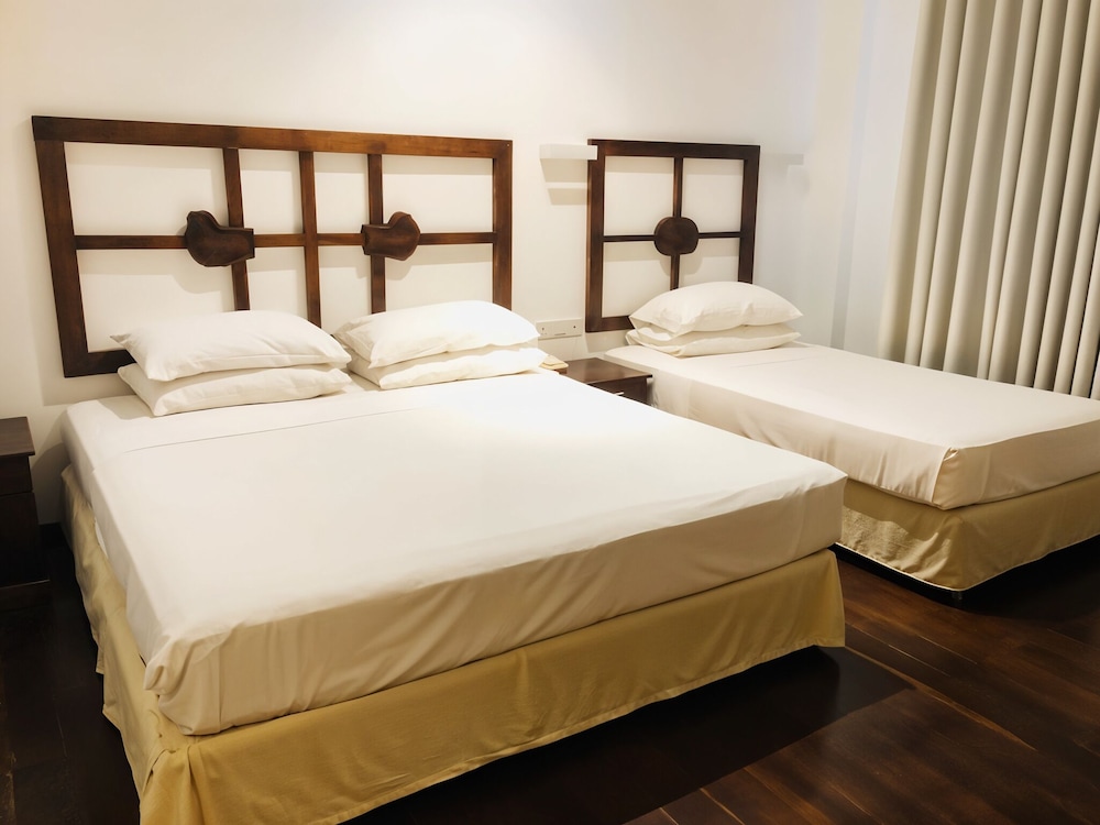 Avasta Resort And Spa 15/50