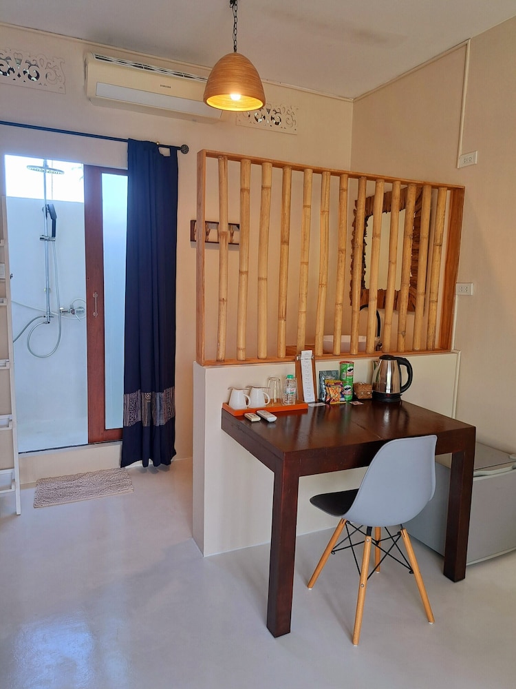 Laura's Guest House Samui 40/54