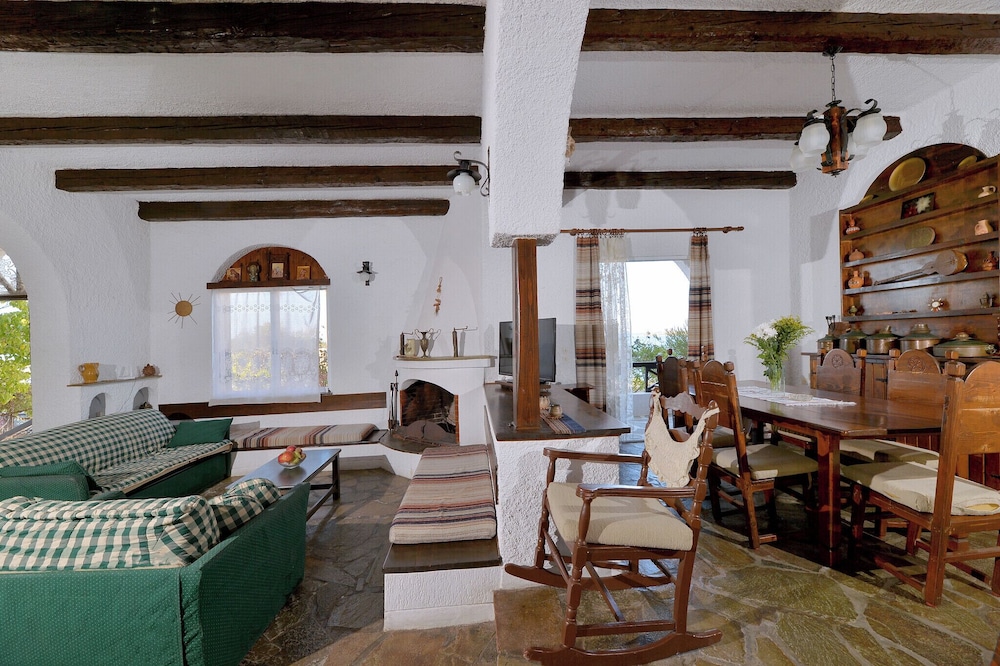 Vasilaras Hotel 30/50