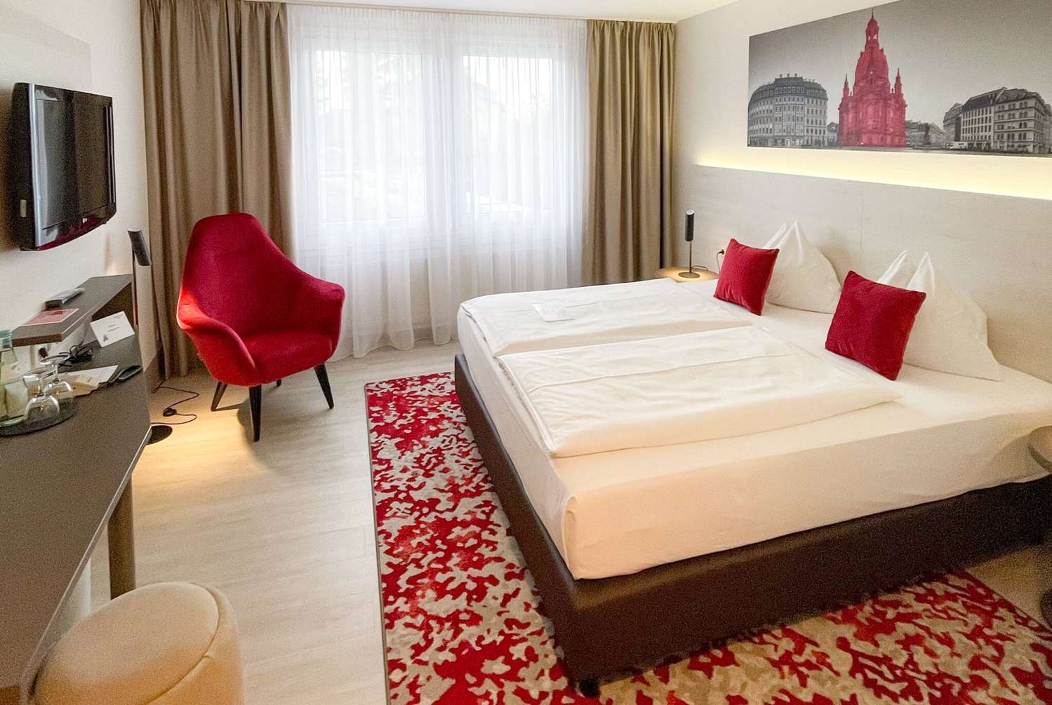 Ramada by Wyndham Dresden 9/61