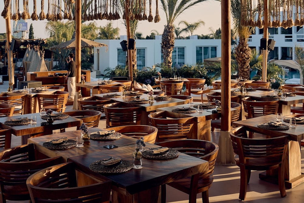 AYA Resort 40/60