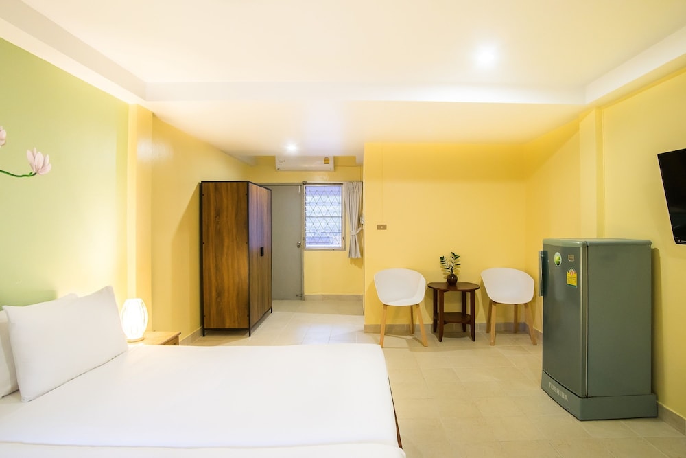Sawasdee Place Hotel 50/62