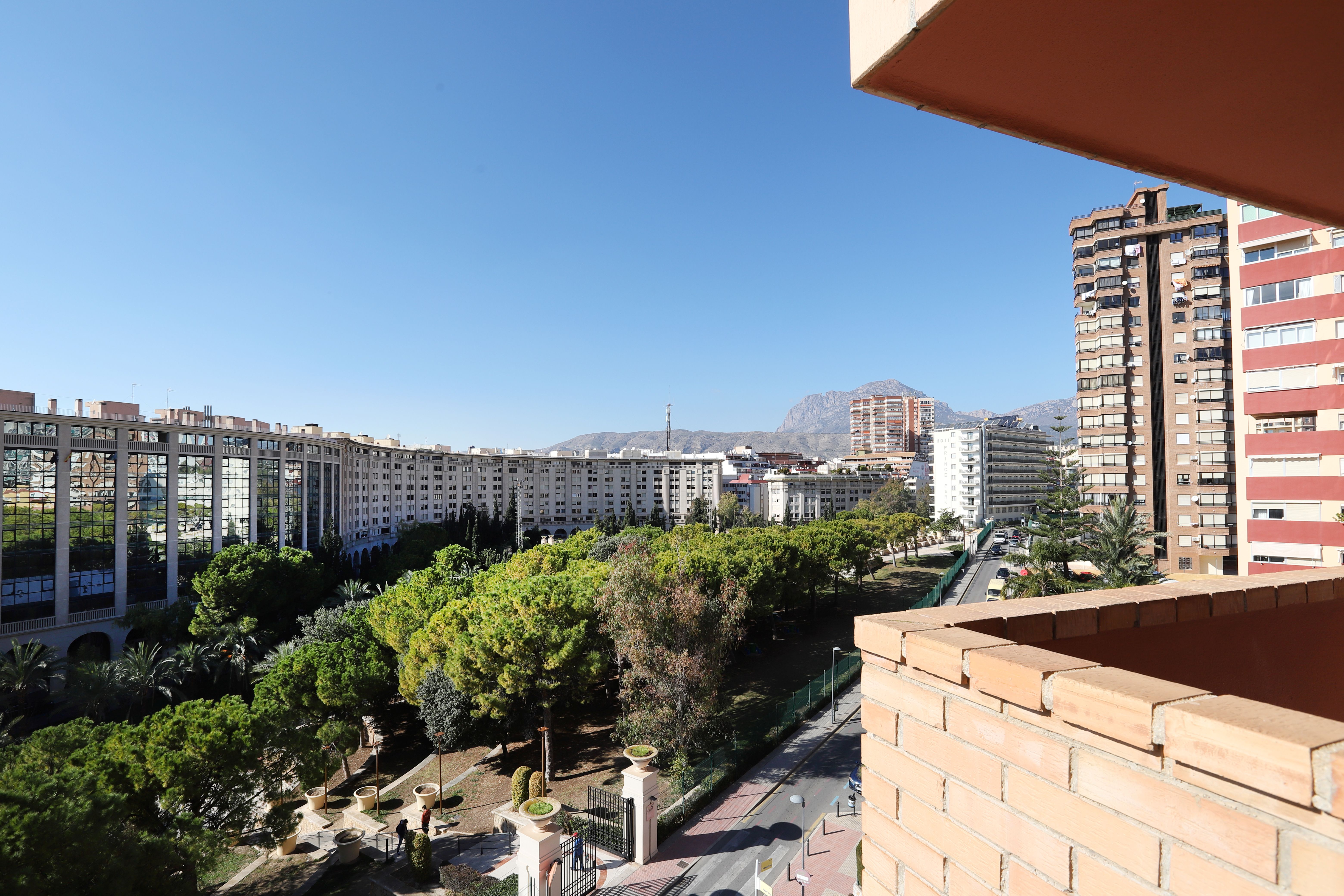 La Caseta Apartments 37/49