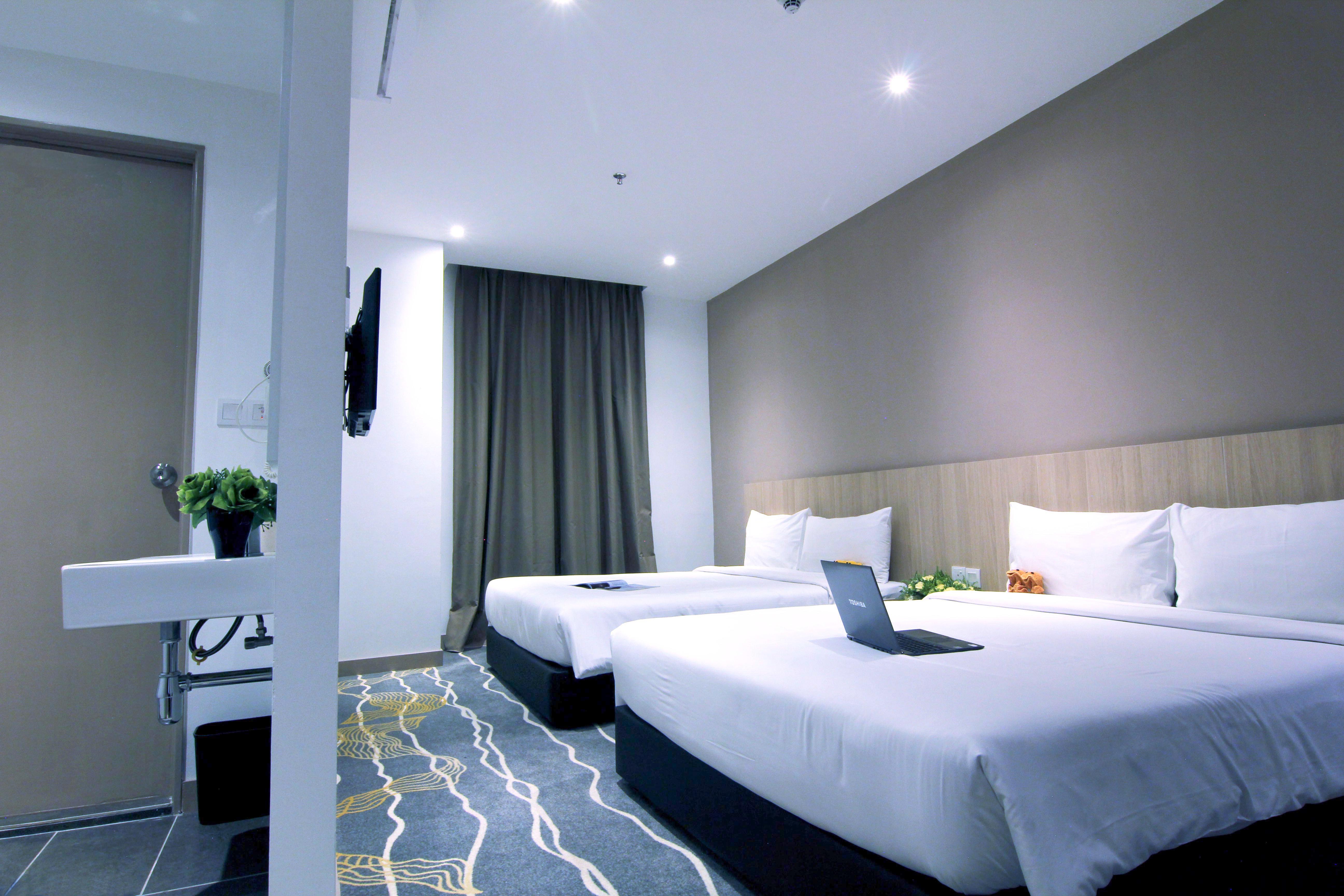 Premier Quad Room