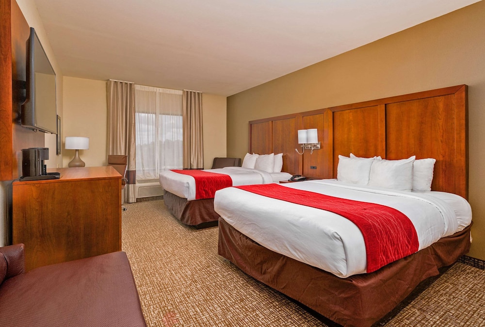 Comfort Inn & Suites Augusta West Near Fort Gordon 15/49
