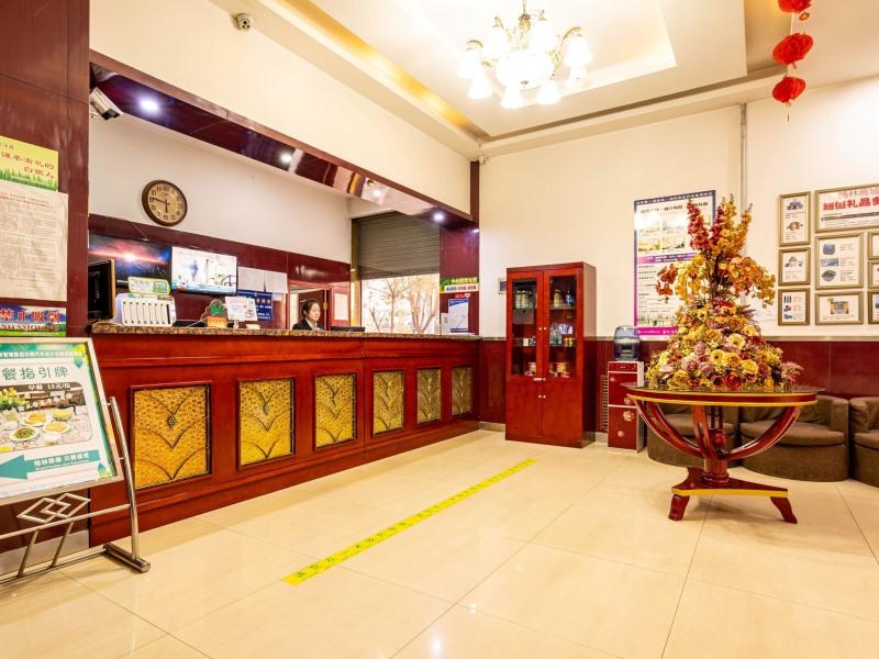 Lobby at GreenTree Inn BaiYin East Bus Station LanBao Road Express Hotel, BAIYIN