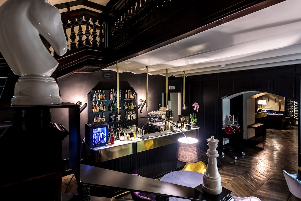 THE H'ALL TAILOR SUITE ROMA 51/65