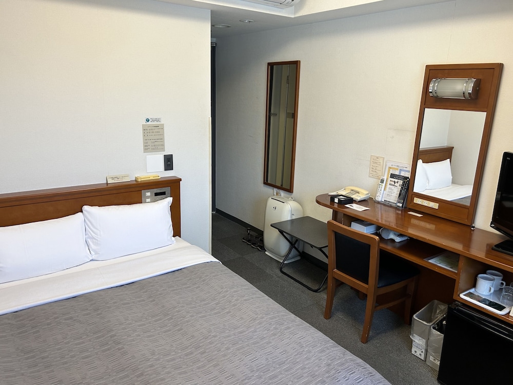 ECONOMY, DOUBLE BED