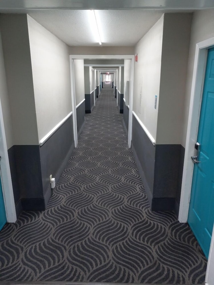 Travelodge by Wyndham San Antonio Downtown Northeast 3/35