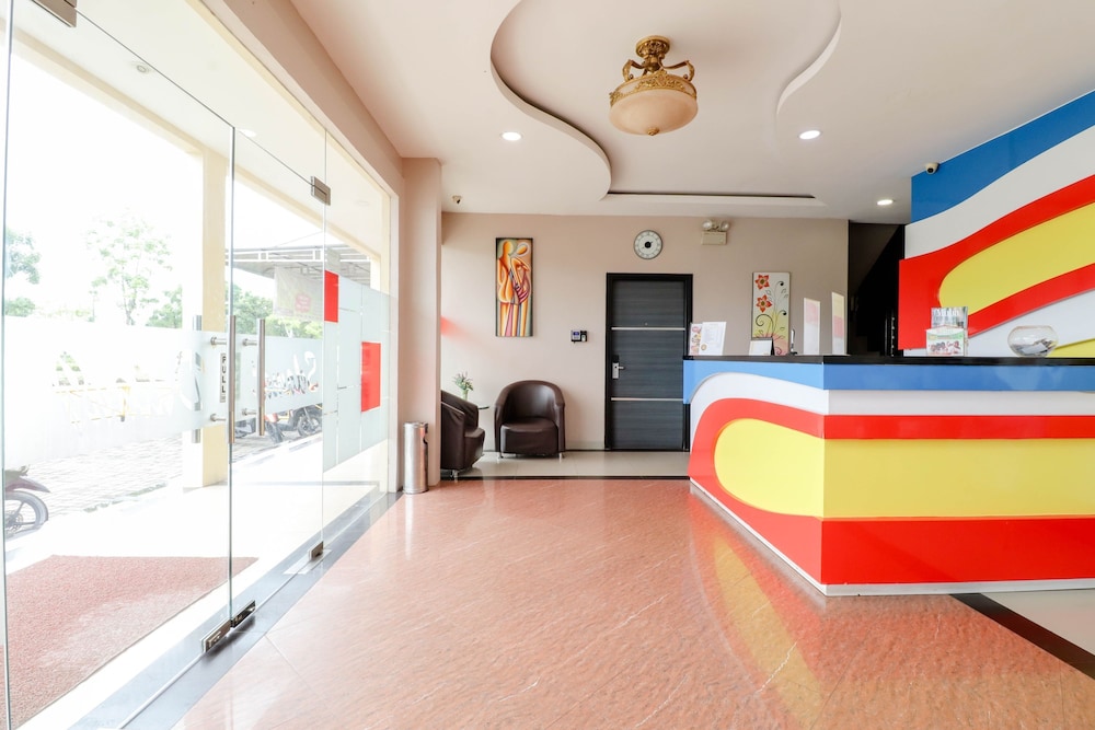 Blitz Hotel Batam Near Sultan Mahmud Ri'ayat Shah 6/31