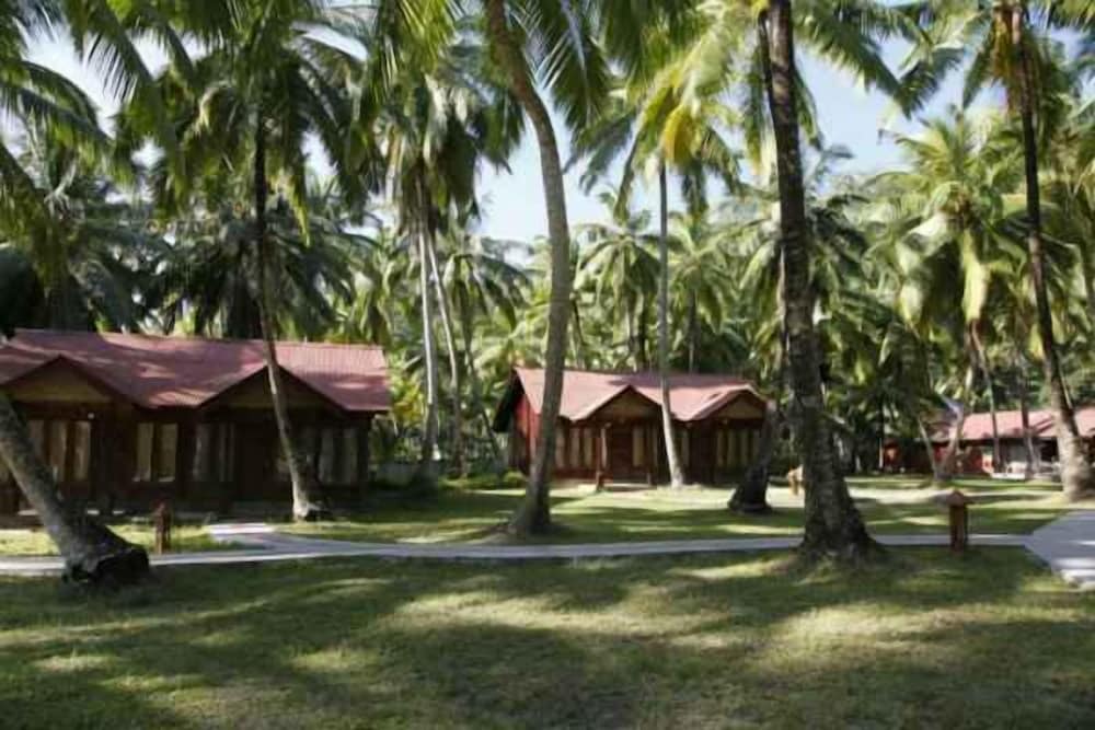 Silver Sand Beach Resort 41/50