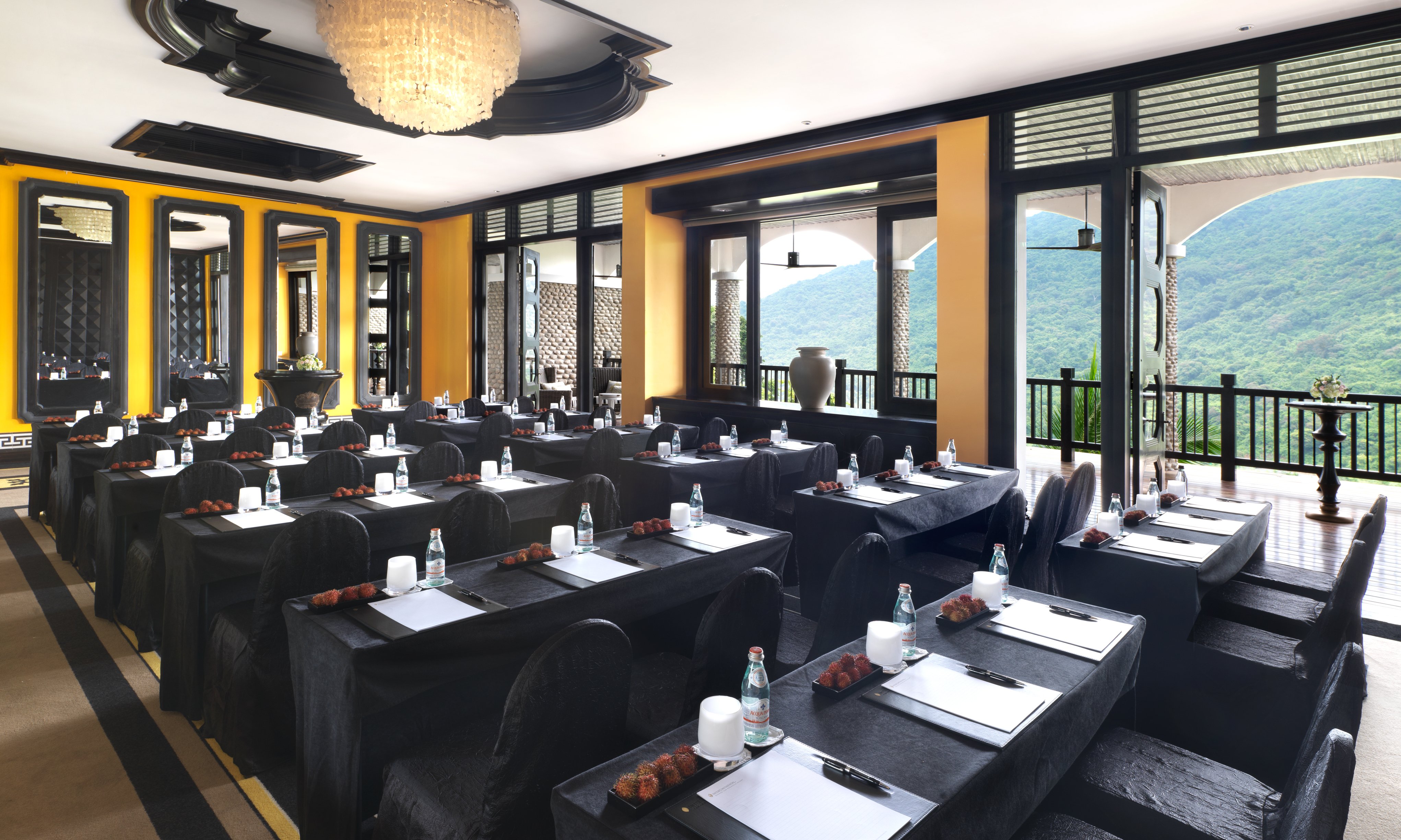Intercontinental Danang Sun Peninsula Resort 38/50