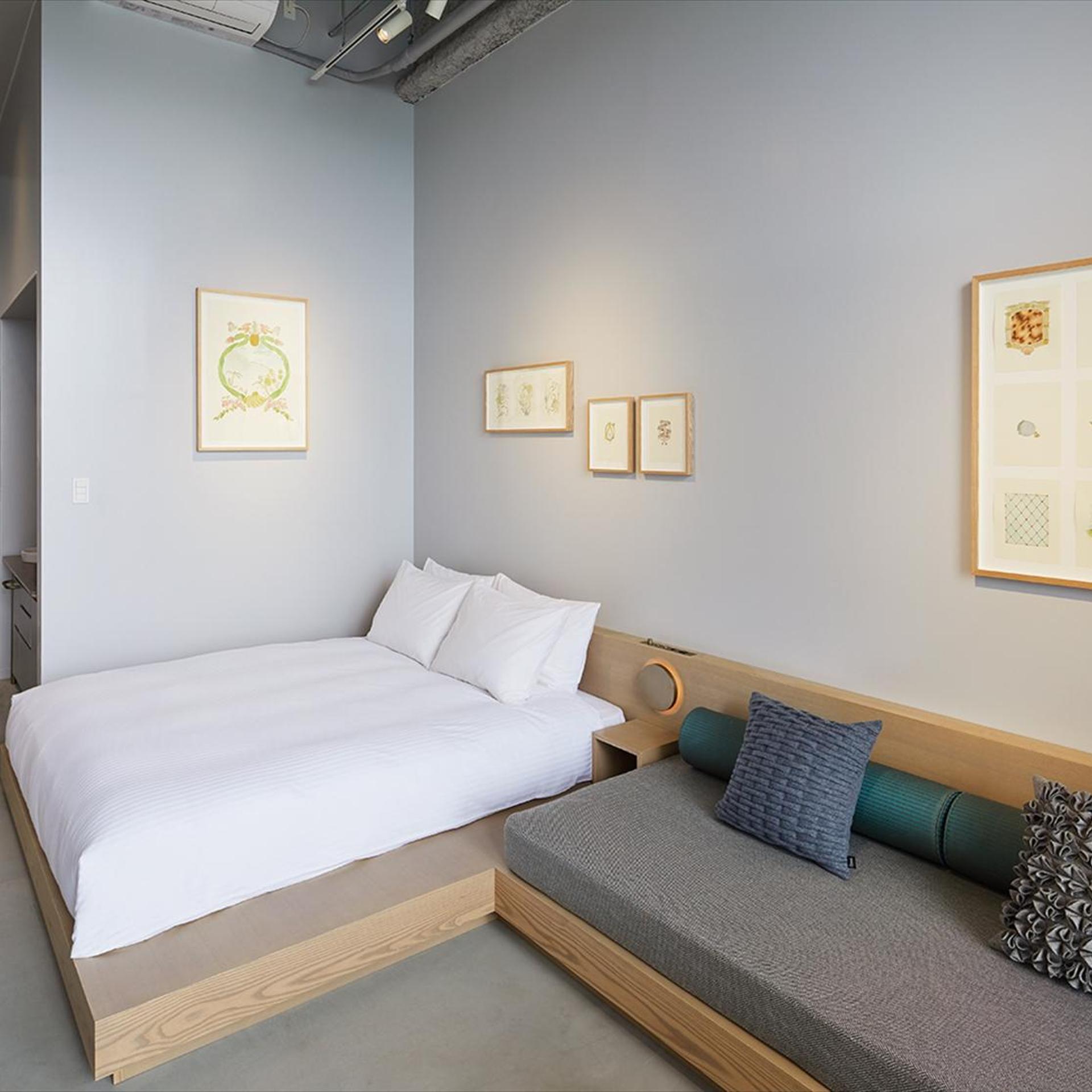 Artist, Superior, Double Bed
