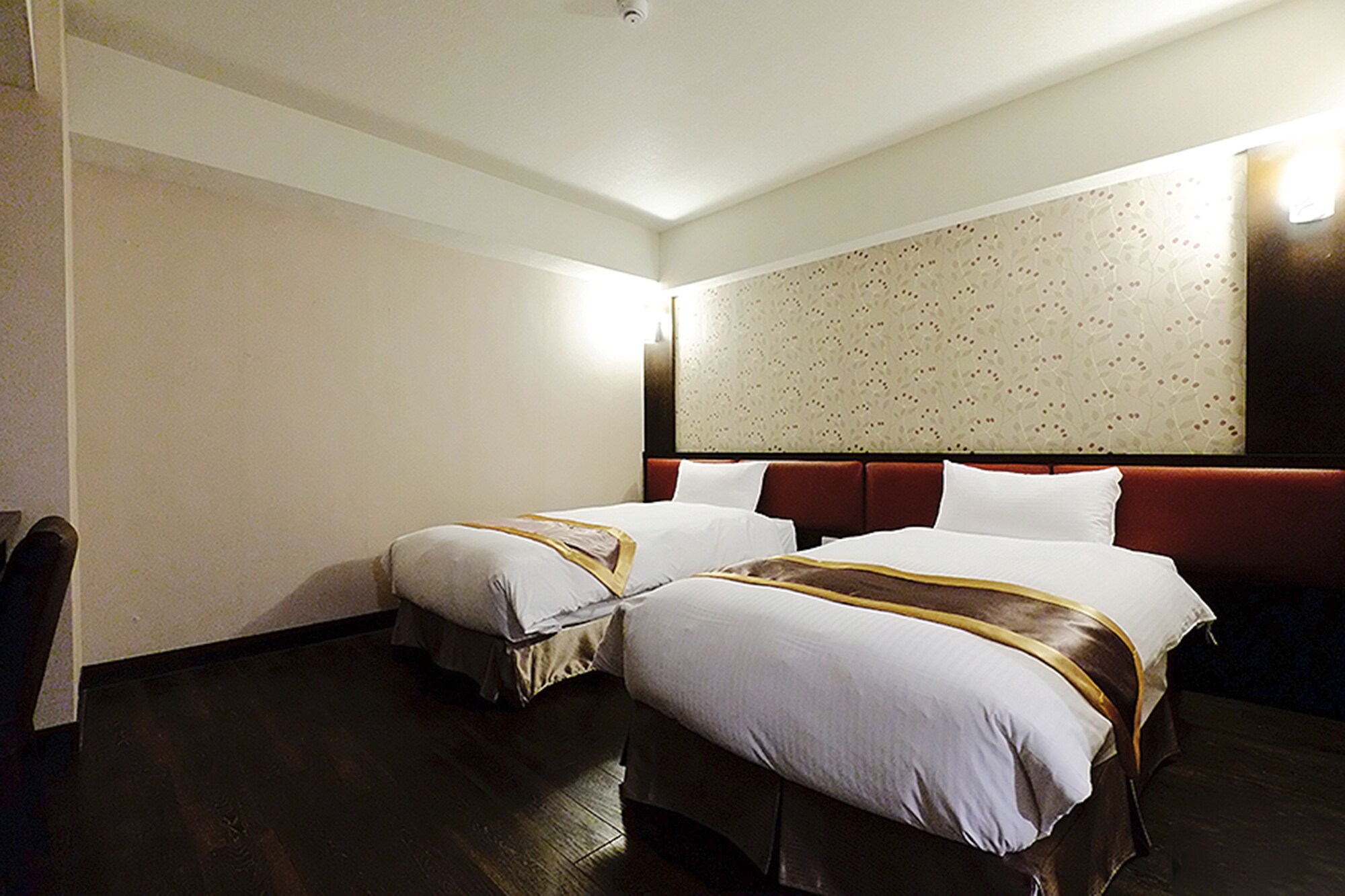 STANDARD, TWIN BEDS