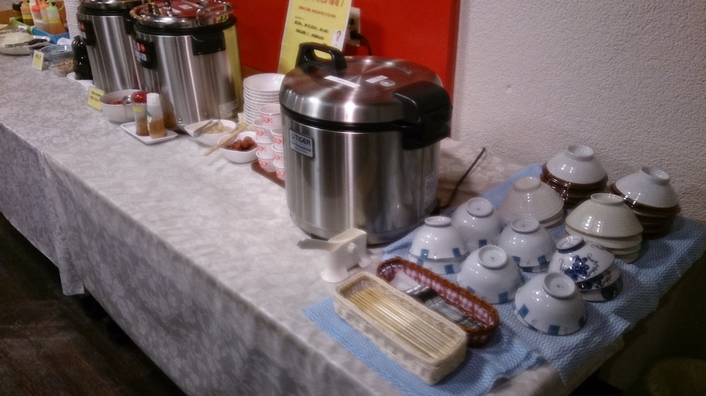 restaurant-cafeteria