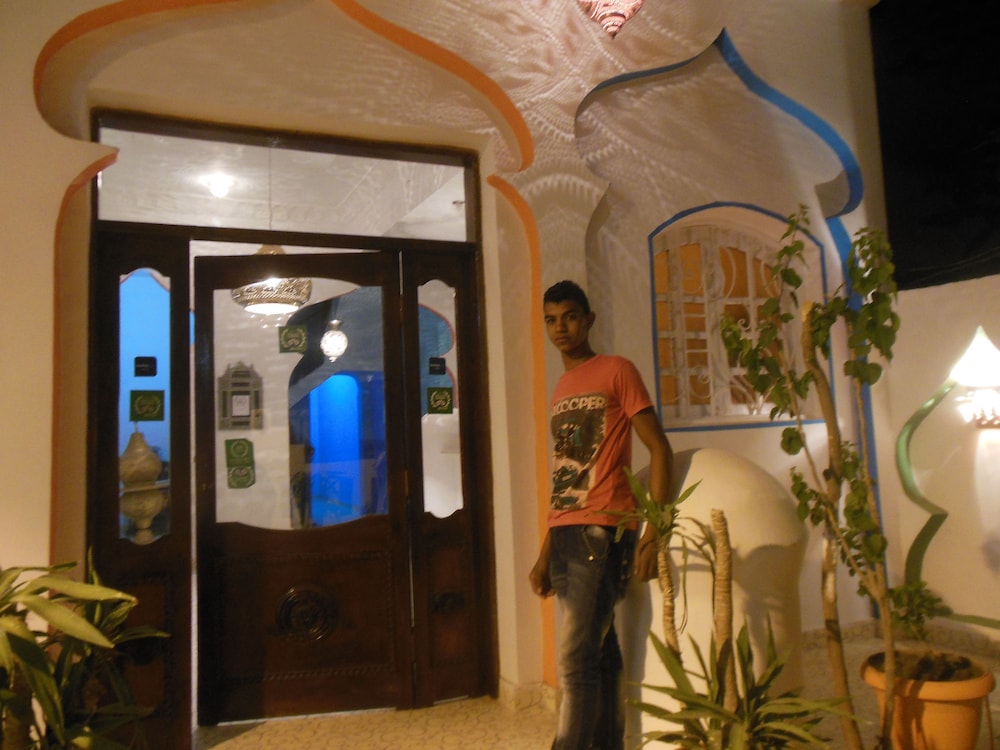 Cleopatra Hotel Luxor 3/33