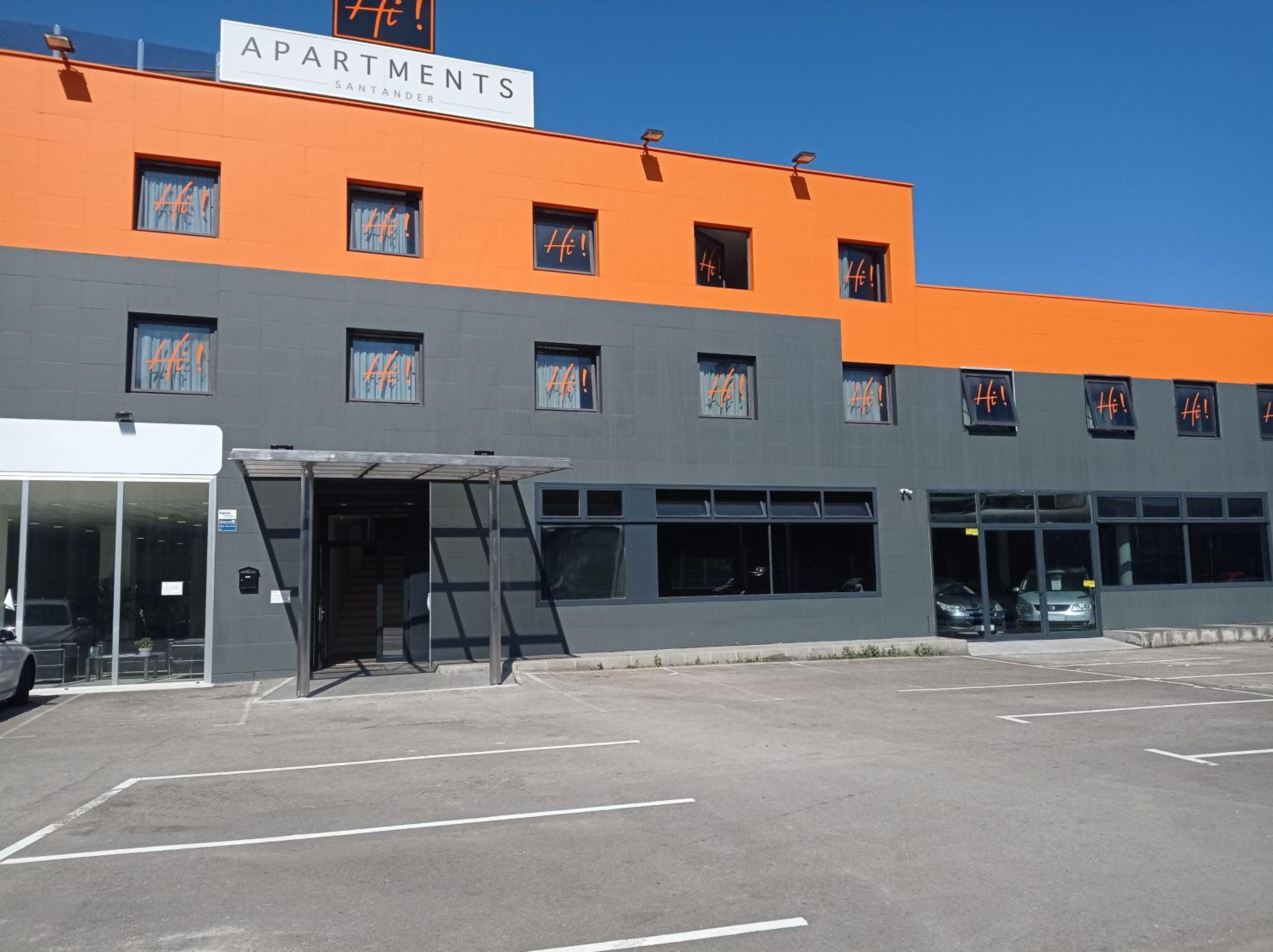 Hi Apartments Santander 3000 2/15
