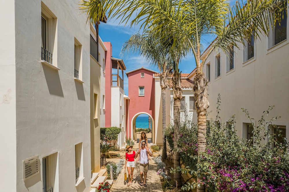 Louis Althea Beach Hotel 30/38