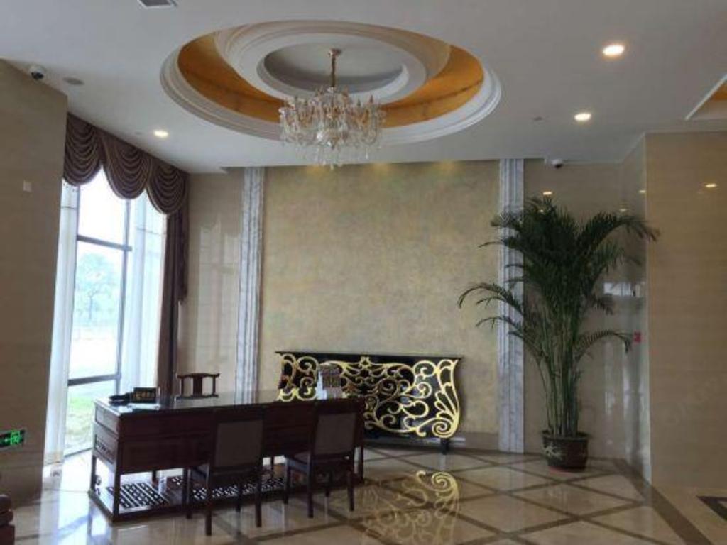Vienna Classic Hotel (Shanghai Tinglin) 7/29