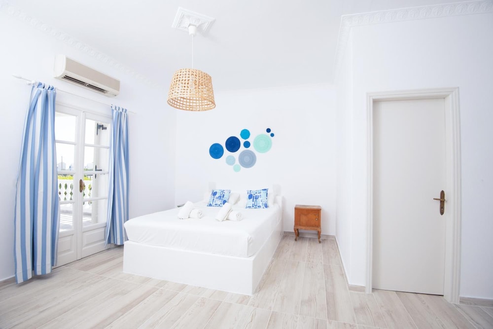 Villa Markezinis 15/48