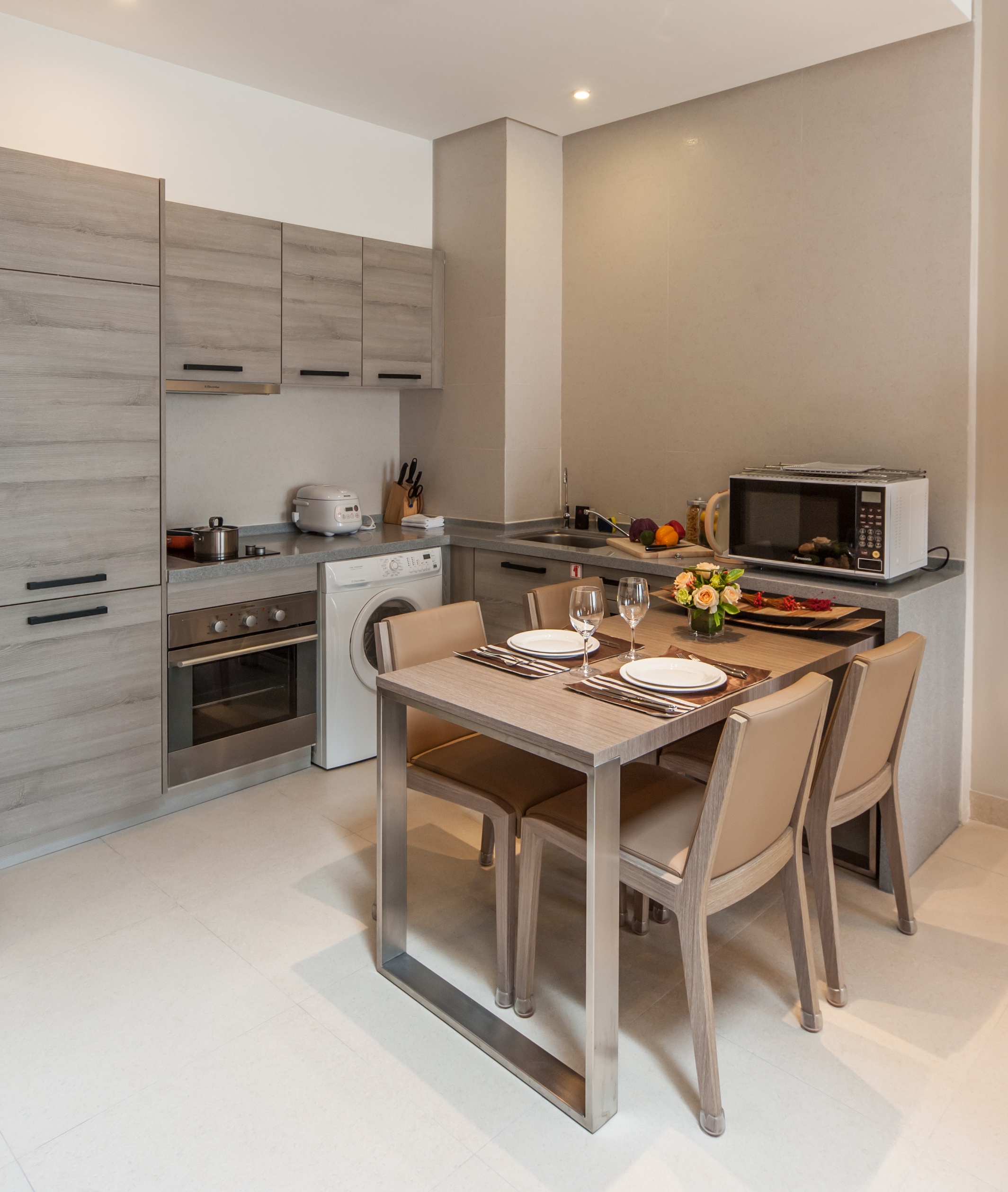 CM+ Serviced Apartment Shenzhen Hillside 22/36
