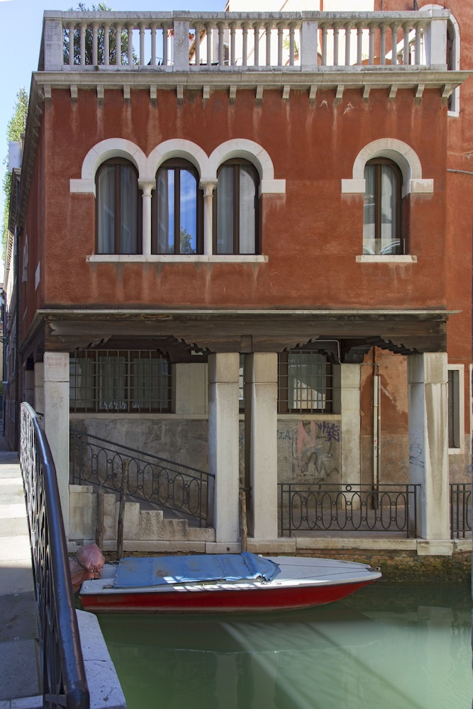 Palazzo Barocci Venezia 67/72