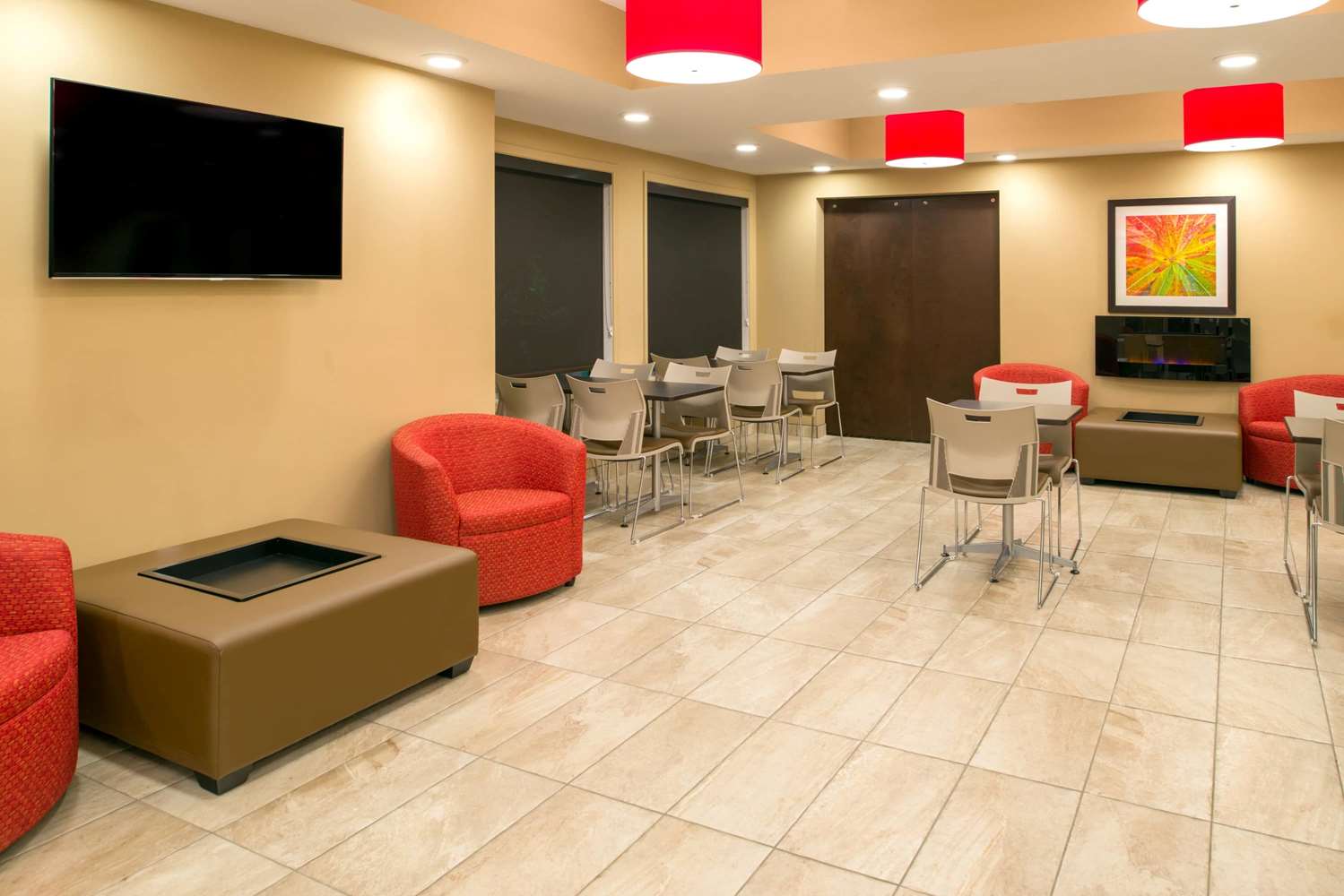 Microtel Inn Suites By Wyndham Red Deer 10/12