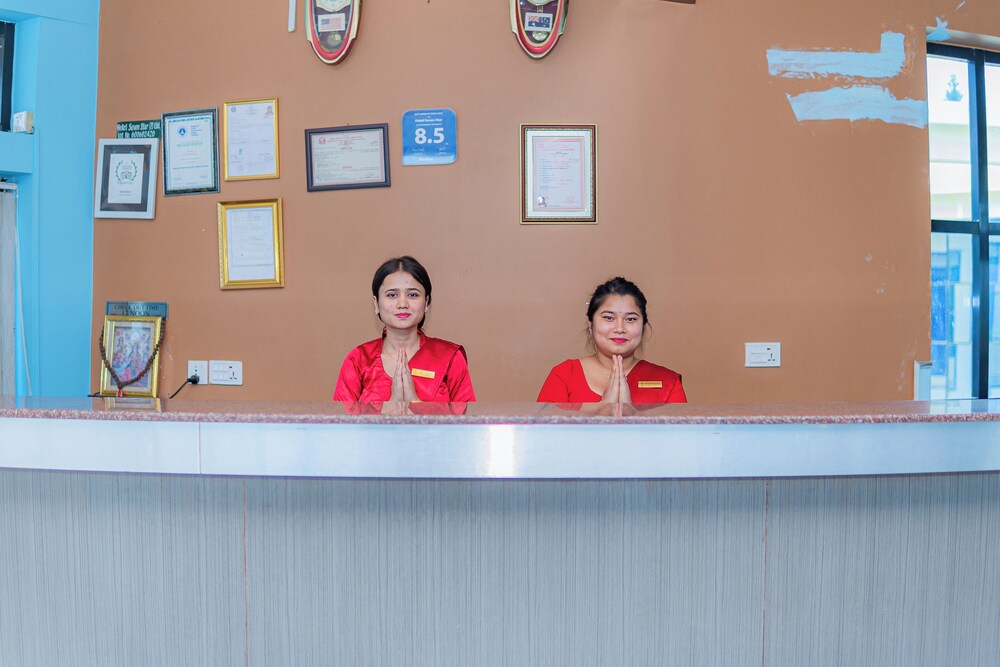 Hotel Seven Star 6/50