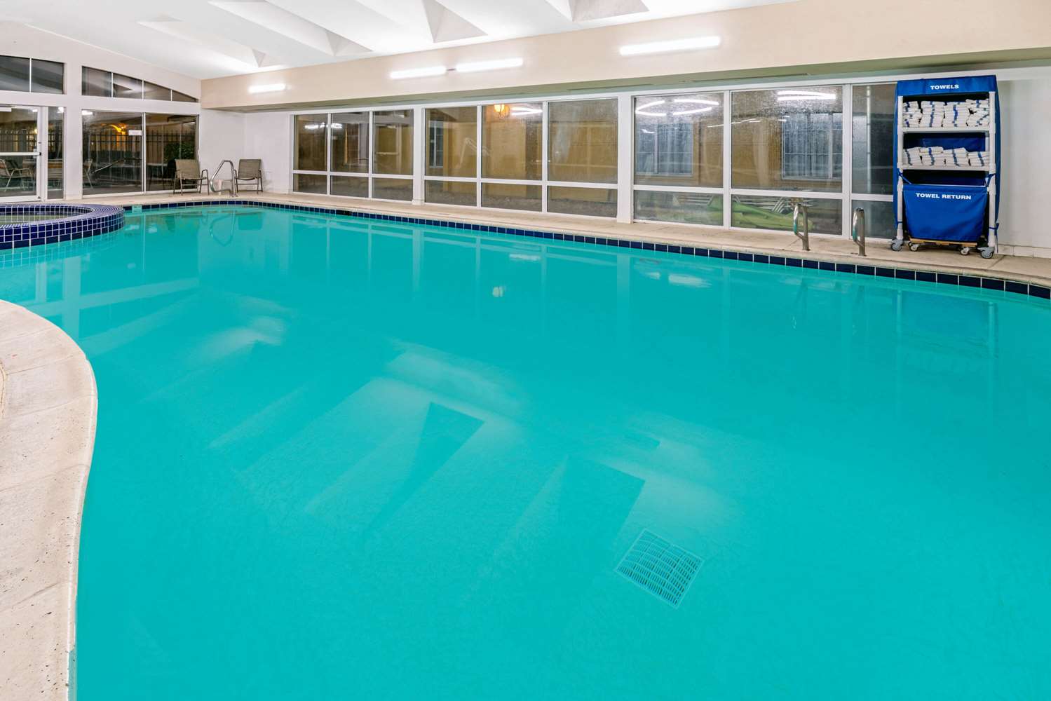 La Quinta Inn & Suites by Wyndham Salt Lake City Airport 29/48
