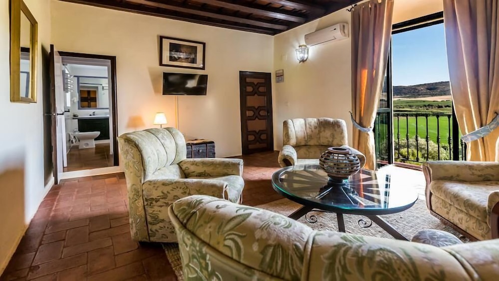 Hacienda El Santiscal - Adults Only 36/44