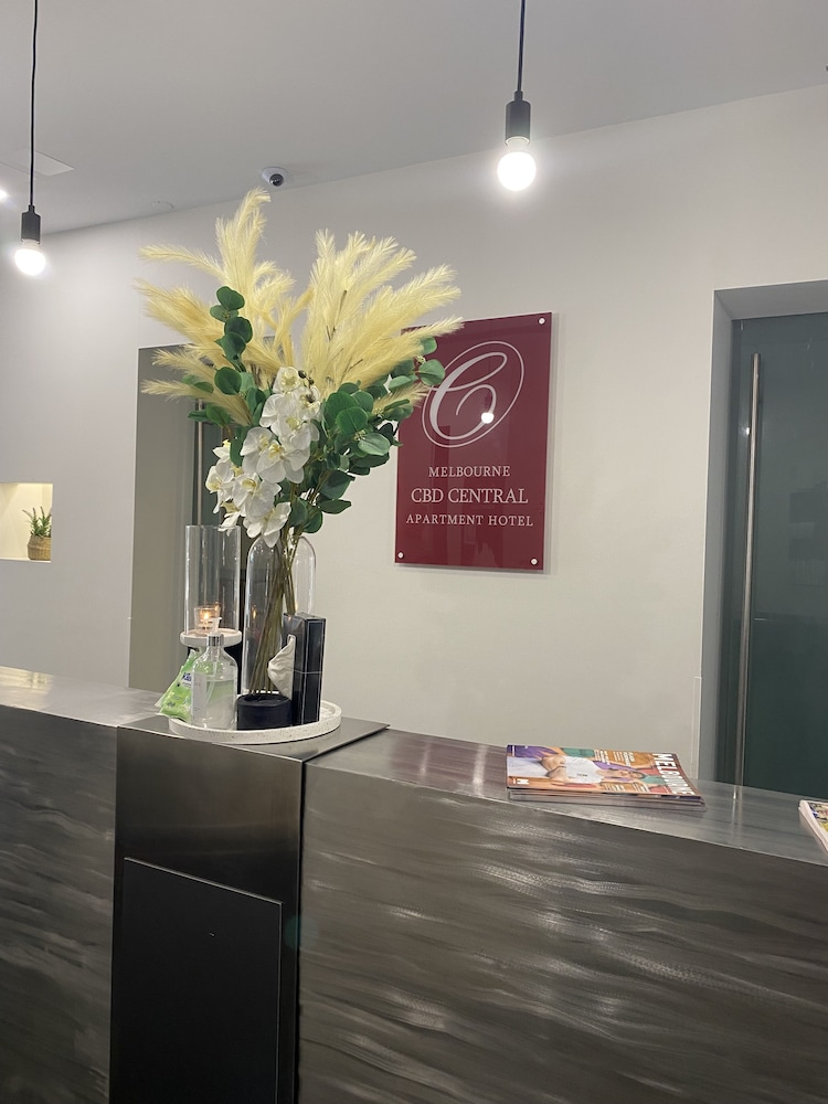 Melbourne CBD Central Apartment Hotel 10/37