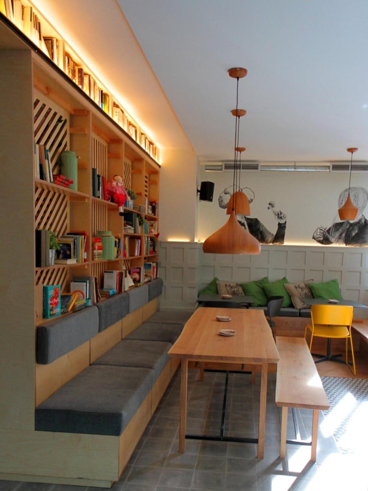 Hostel Complutum 23/36