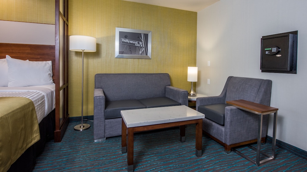 Best Western Plus Gardena Inn & Suites 26/36