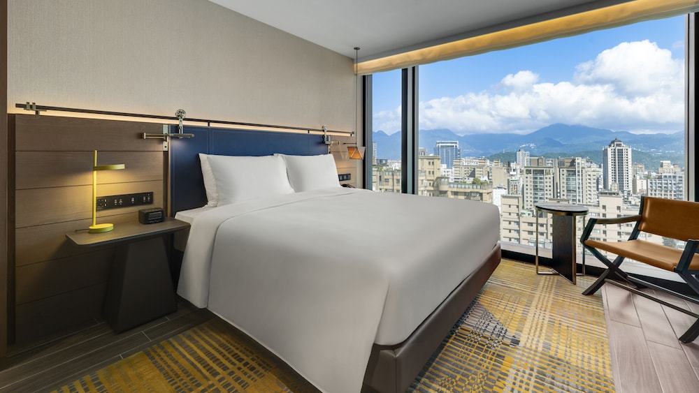 Hotel Resonance Taipei, Tapestry Collection by Hilton 9/37