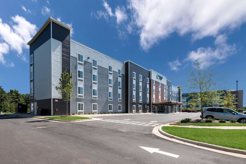 WoodSpring Suites Greensboro - High Point North 43/51