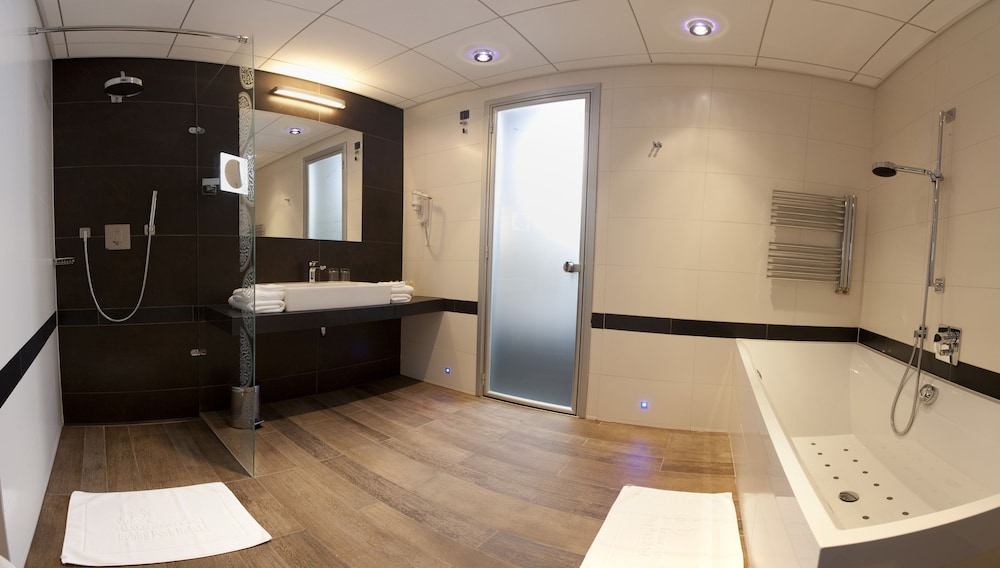 Bohinj Eco Hotel 50/50