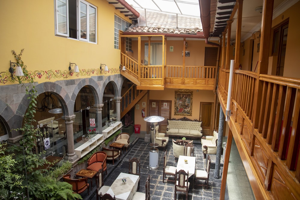 Hotel Rojas 53/68