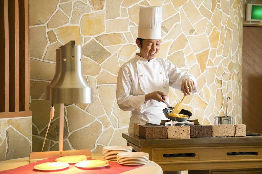 Ark Hotel Okayama 50/50