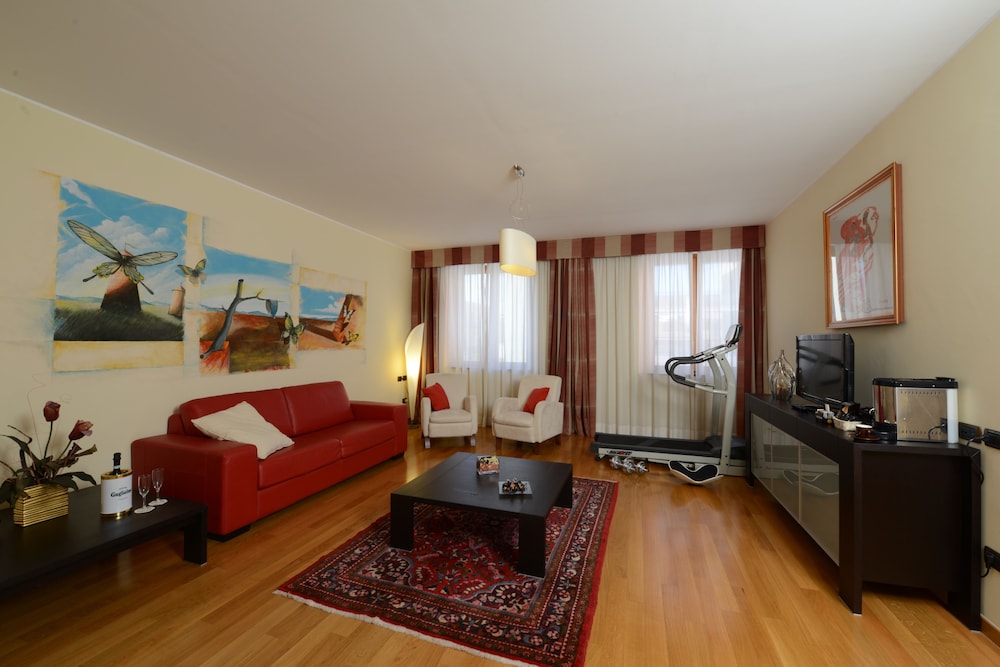Hotel Guglielmo 28/43