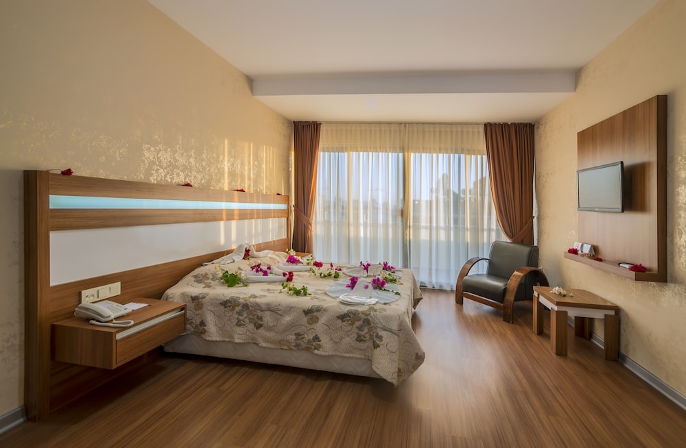 Hotel Santamarina 38/73
