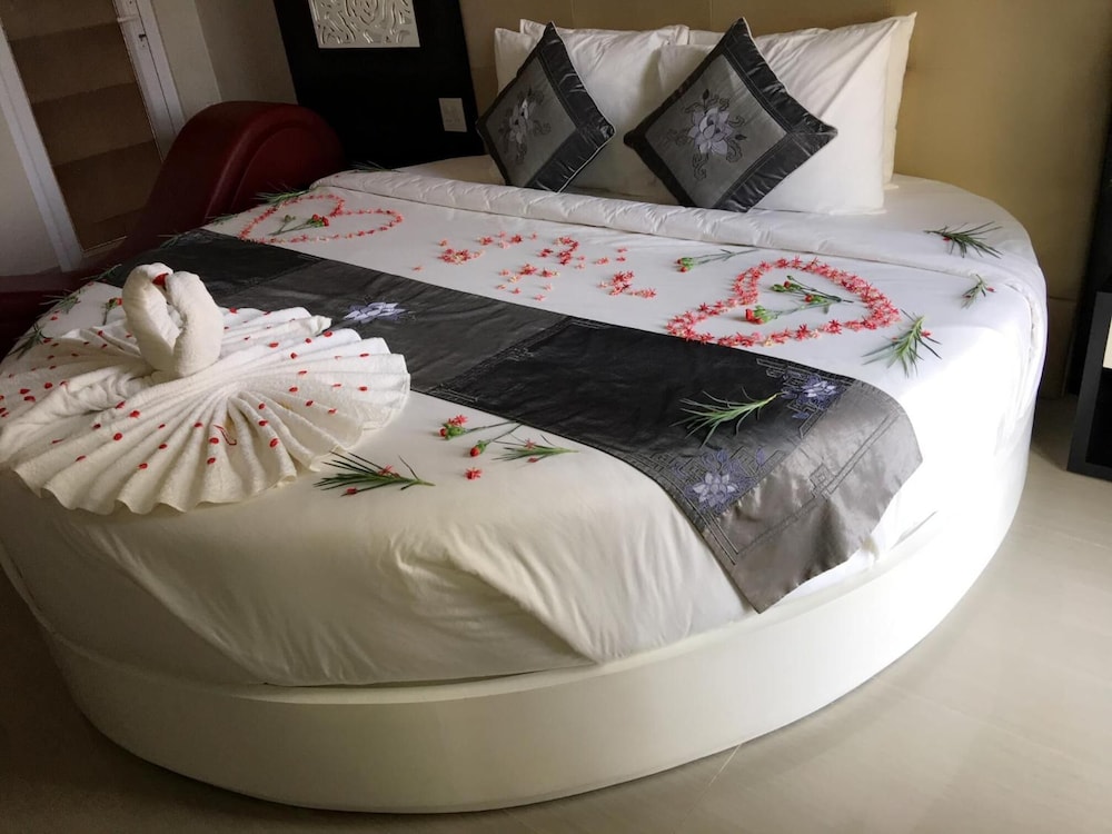 HONEYMOON, SUITE, POOL VIEW