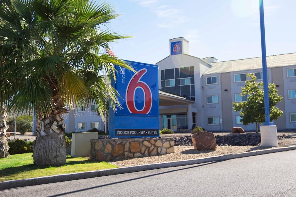 Motel6 Las Cruces, NM - Telshor 41/45